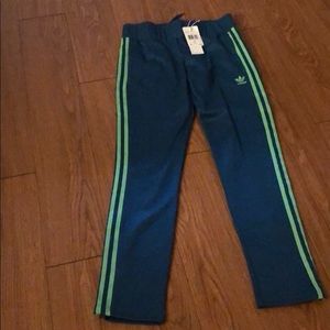 Women’s Adiidas Europa Surpet